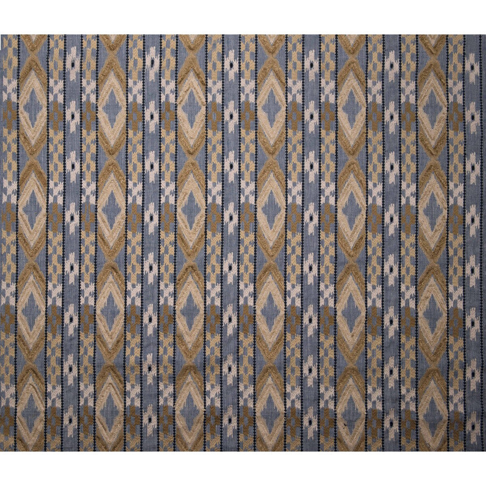 Queen Demi/Camel by Gaston Y Daniela Fabric GASTON AFRICALIA COTTON - 46%;VISCOSE - 38%;LINEN - 16% India Horizontal: 8.94 and Vertical: 12.2 53.5 - Fabric Carolina -