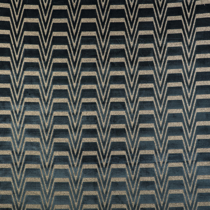 Meseta Azul by Gaston Y Daniela Fabric GASTON LIBRERIA WOOL - 48%;VISCOSE - 37%;POLYESTER - 11%;COTTON - 4% Belgium HEAVY Horizontal: 6.89 and Vertical: 3.35 54 - Fabric Carolina -