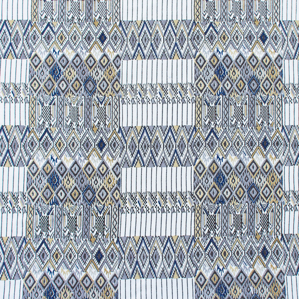 Huipil Marron by Gaston Y Daniela Fabric GASTON NUEVO MUNDO VISCOSE - 46%;COTTON - 24%;POLYESTER - 18%;LINEN - 12% India Horizontal: 24.5 and Vertical: 15.5 48.75 - Fabric Carolina -