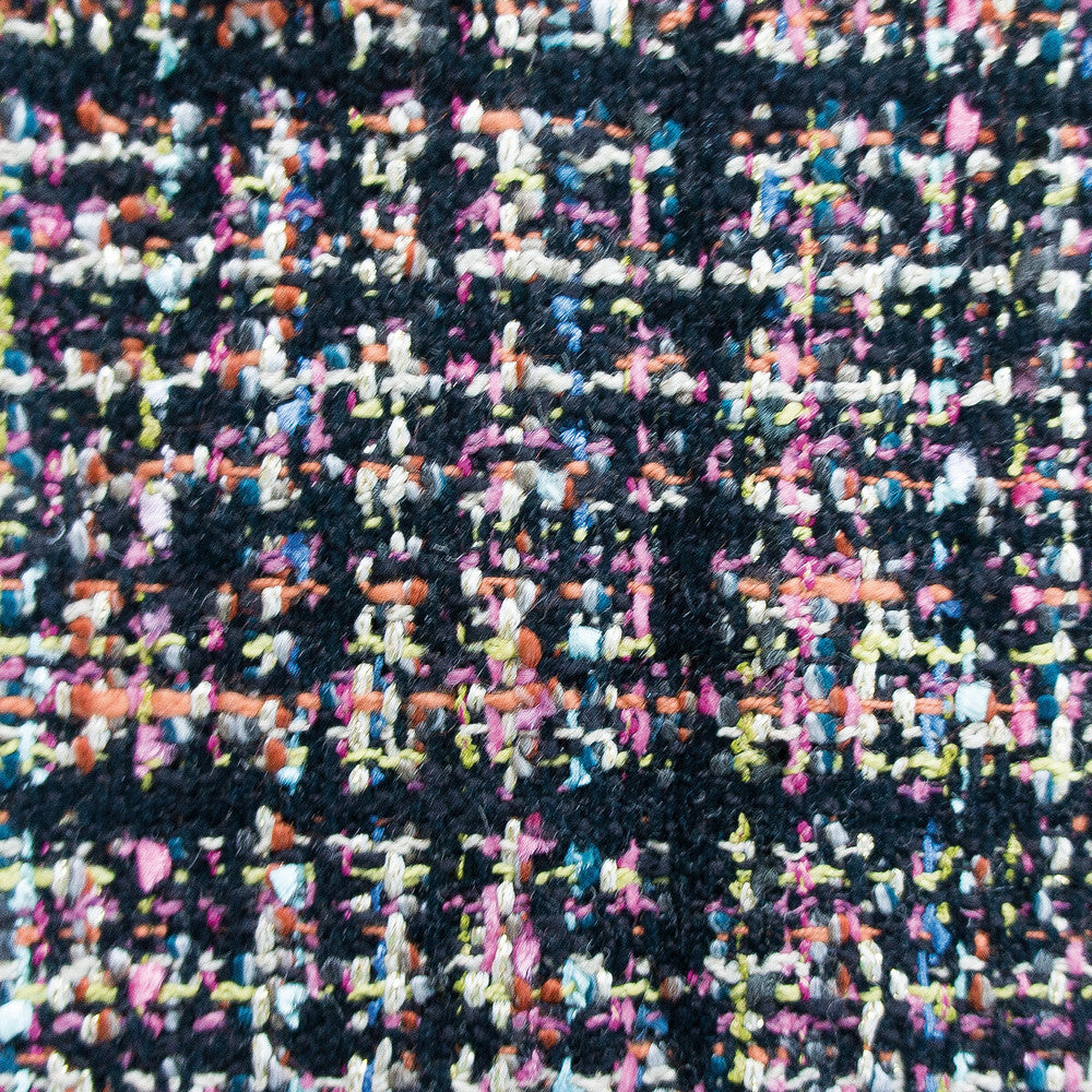 Tuch Black by Gaston Y Daniela Fabric Gaston Y Daniela Fabric Tuch BlackFabric GASTON NUEVO MUNDO COTTON - 51%;POLYACRYLIC - 33%;POLYESTER - 9%;VISCOSE - 6%;POLYAMIDE - 1% Turkey </p><p>Repeat: H: , V: 54 - Fabric Carolina -