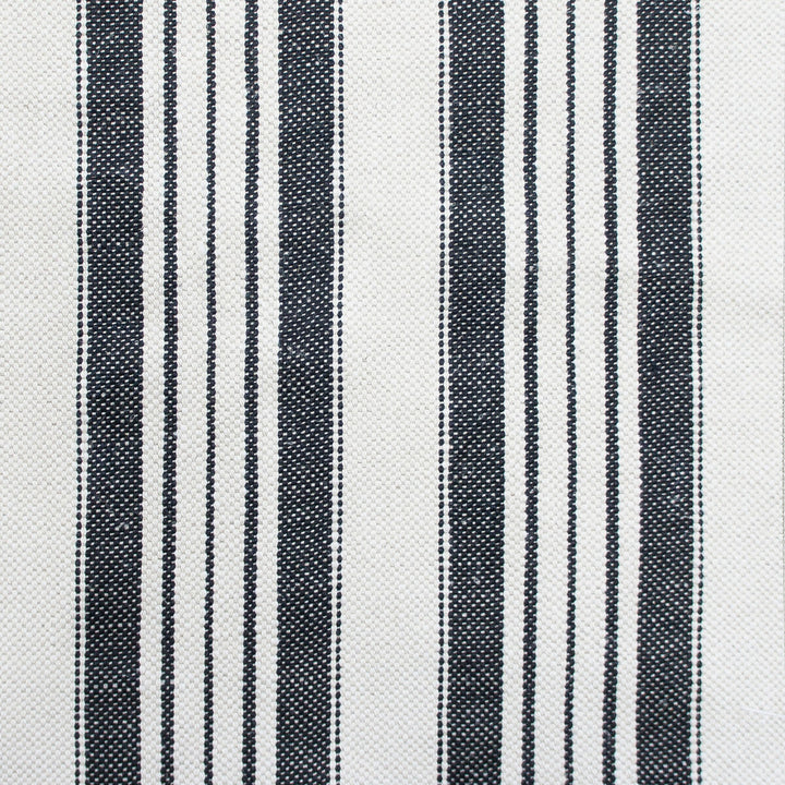 Barcelona Black by Gaston Y Daniela Fabric GASTON LUIS BUSTAMANTE LINEN - 66%;COTTON - 34% Italy HEAVY Horizontal: 9 and Vertical: 57 - Fabric Carolina -