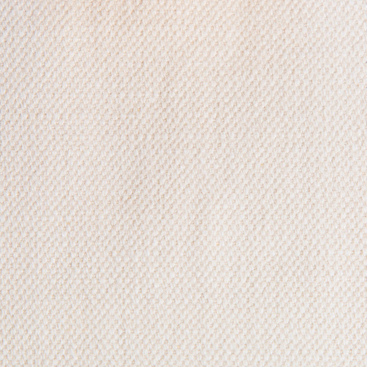 Lima Blanco by Gaston Y Daniela Fabric Gaston Y Daniela Fabric Lima BlancoFabric GASTON NUEVO MUNDO COTTON - 65%;LINEN - 35% Spain </p><p>Repeat: H: , V: 110 - Fabric Carolina -