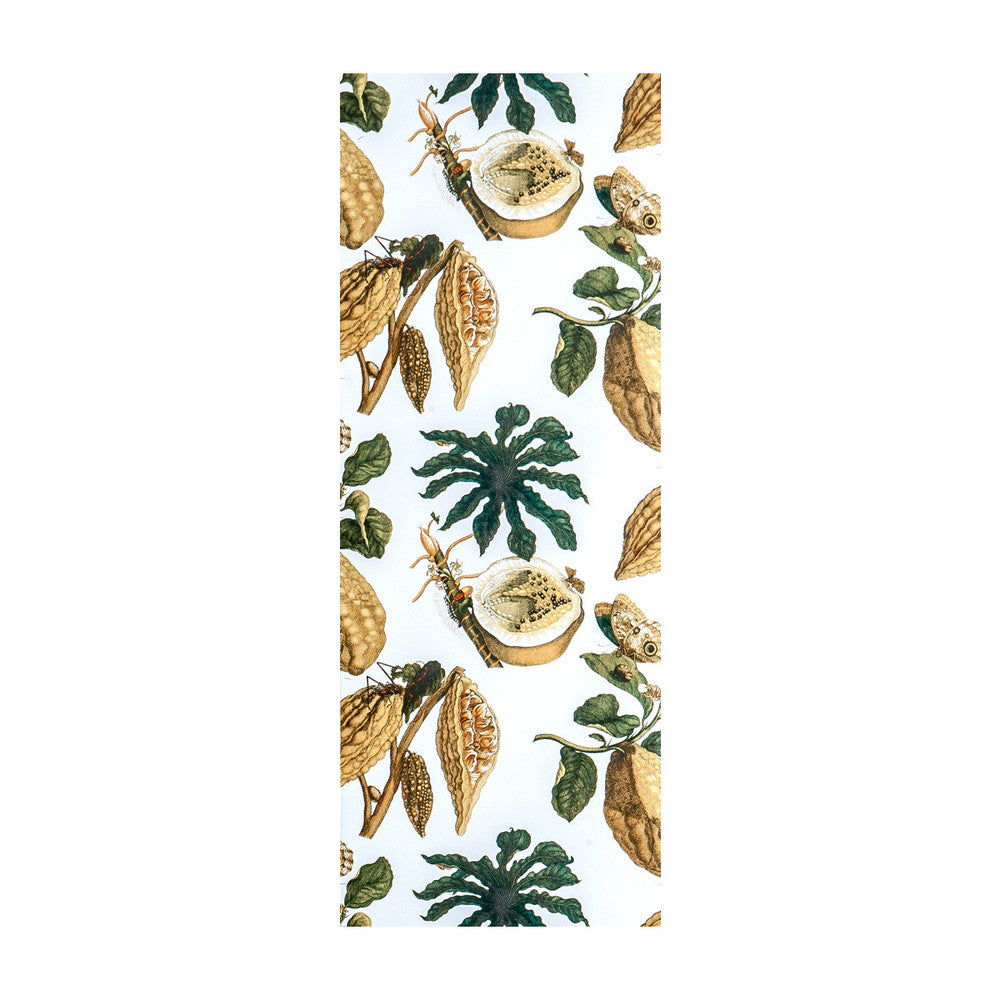 Amazonia Original by Gaston Y Daniela Wallcovering GASTON DOS COLLECTION PAPER - 100% Spain - Horizontal: 20.8 and Vertical: 27.5 20.8 - Fabric Carolina -