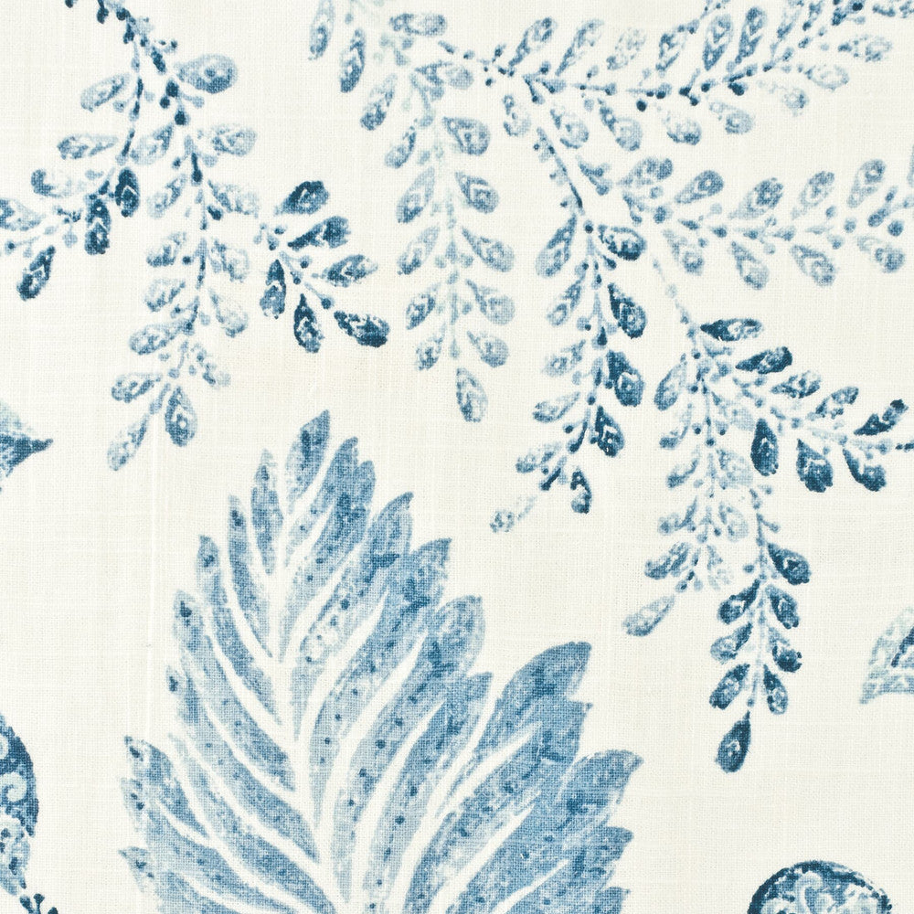 Geneva 1 Blue/White by Stout Fabric COMFORTABLE LIVING BREEZE/INDIGO 55%LIN 45%SVI USA FLAME RETARDANT-U.F.A.C. CLASS 1 CATB 117-2013 WYZENBEEK 18 000 DOUBLE RUB WEAR TEST (HEAVY DUTY) Horizontal: 27 and Vertical: 27 54 in - Fabric Carolina -