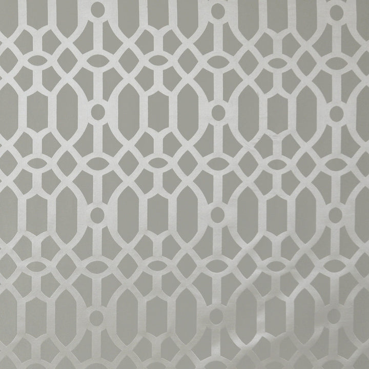 Gilded # 428 Chrome by Maxwell Fabric COLOR THEORY-VOL.III LONDON FOG 35% VISCOSE 33% POLYESTER
32% COTTON INDIA </p><p>Repeat: Horizontal: H-8.9 and Vertical: V-7.8 54" - Fabric Carolina -
