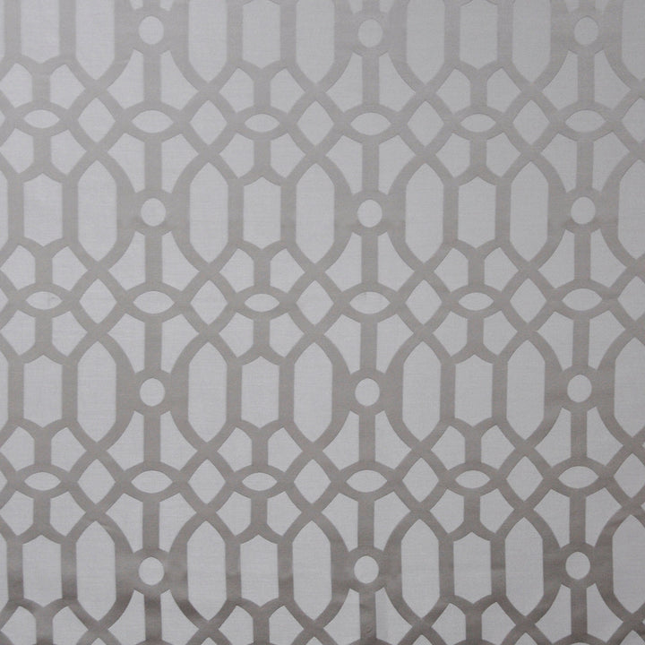 Gilded # 457 Platinum by Maxwell Fabric COLOR THEORY-VOL.III LONDON FOG 35% VISCOSE 33% POLYESTER
32% COTTON INDIA </p><p>Repeat: Horizontal: H-8.9 and Vertical: V-7.8 54" - Fabric Carolina -