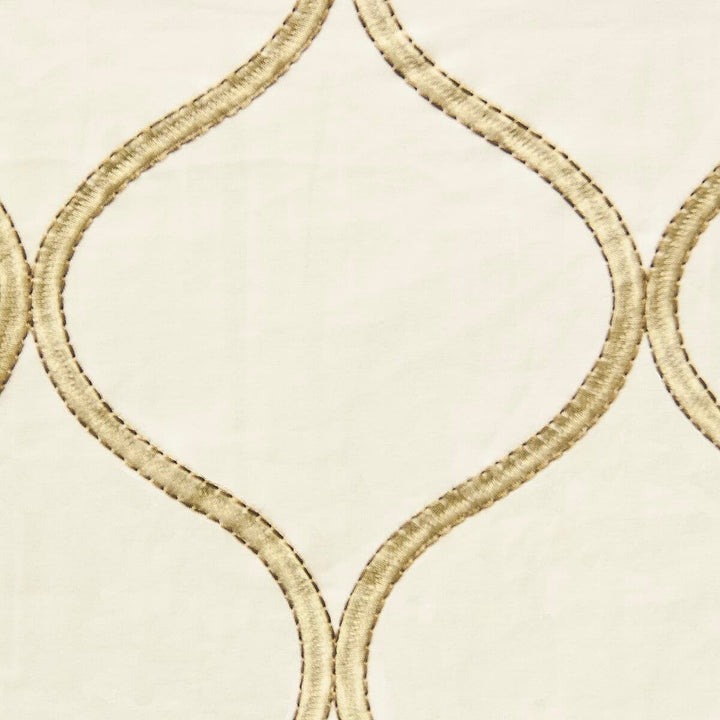 Given 2 Wheat by Stout Fabric RAINBOW LIBRARY MICA/BRONZE 100%COT %VEMB INDIA WYZENBEEK 50 000 DOUBLE RUB WEAR TEST (HEAVY DUTY) Horizontal: 6.25 and Vertical: 7.5 51 in - Fabric Carolina -