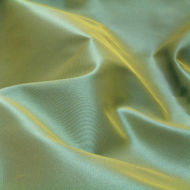 GLEAM 66J6281 by JF Fabric GLEAM 100% Polyester TURKEY (see sample) Horizontal: N/A and Vertical: N/A 59.00 - Fabric Carolina -