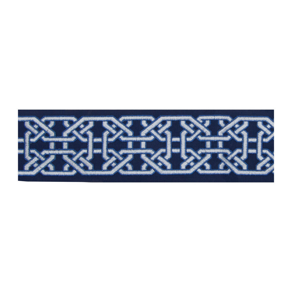 Adapt 4 Linen by Stout Trim Stout Trim Adapt 4 LinenTrim Art Of Design Trim-2 Tapes 100%Svi China </p><p>Repeat: H: 0, V: 0 0.88 in - Fabric Carolina -