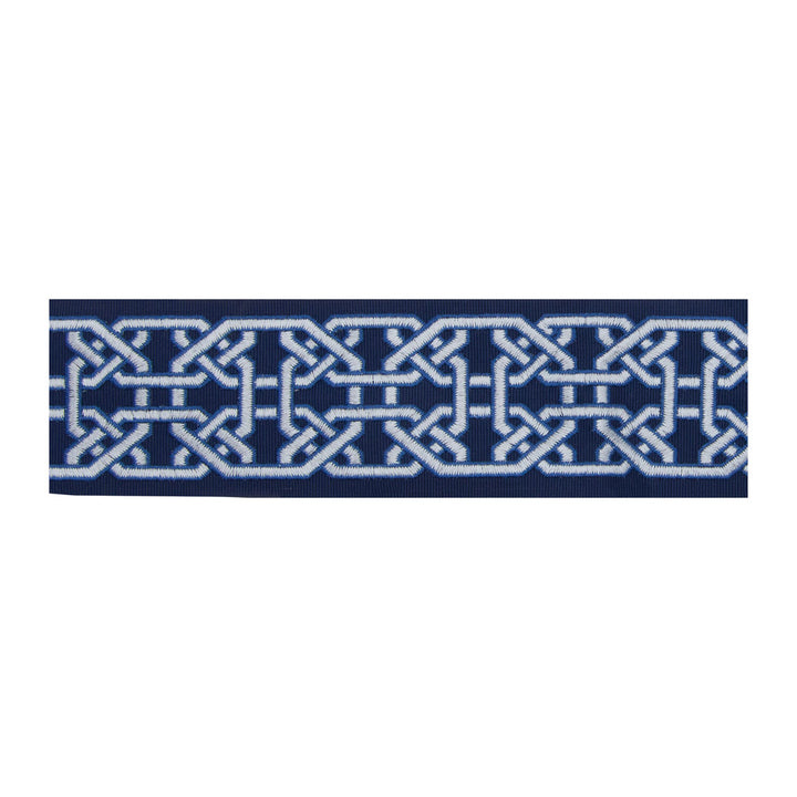 Adapt 4 Linen by Stout Trim Stout Trim Adapt 4 LinenTrim Art Of Design Trim-2 Tapes 100%Svi China </p><p>Repeat: H: 0, V: 0 0.88 in - Fabric Carolina -