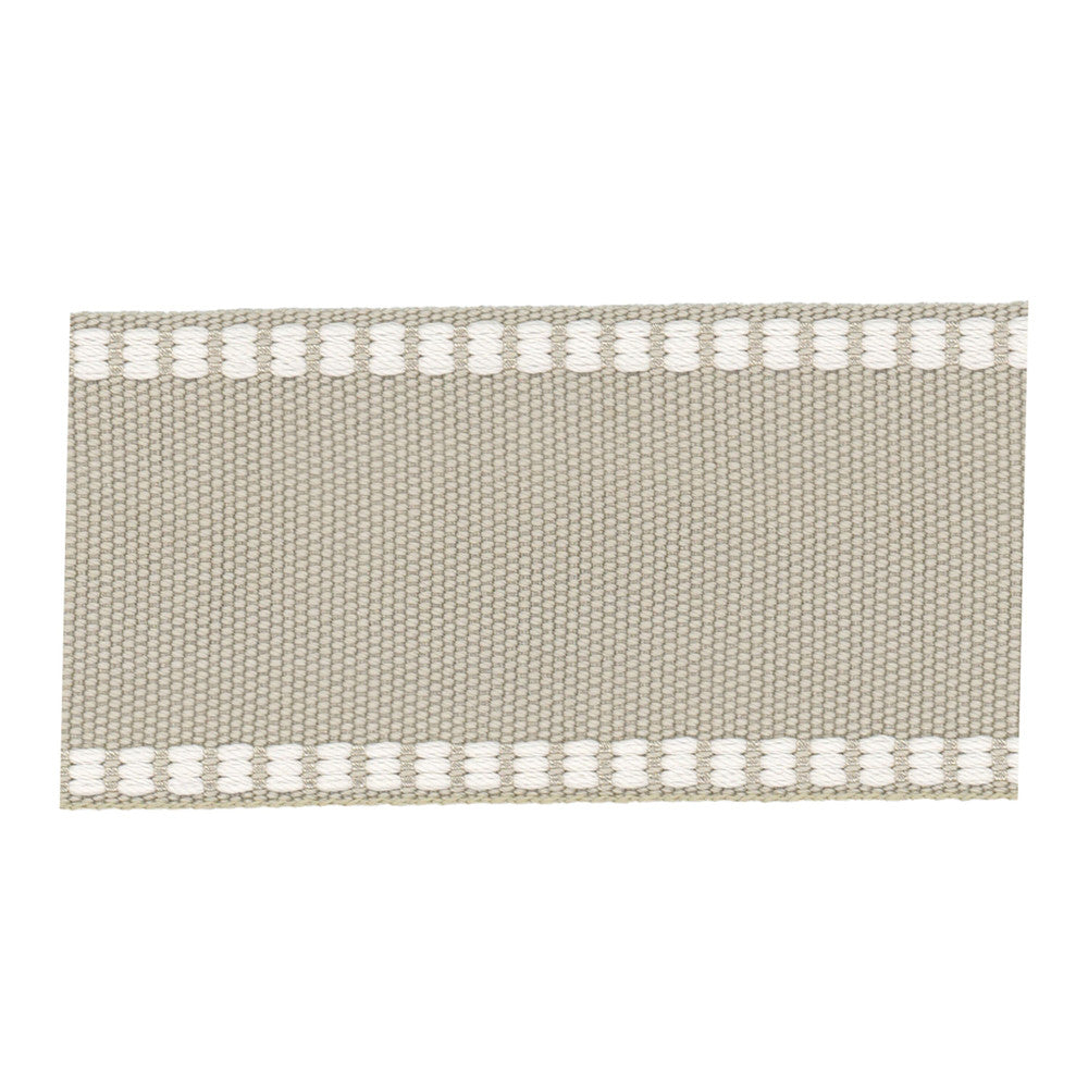Honeycomb 4 Orient by Stout Trim Stout Trim Honeycomb 4 OrientTrim Accents Tapes & Borders 74%Svi 26%Pol China </p><p>Repeat: H: 0.875, V: 0 1.75 in - Fabric Carolina -