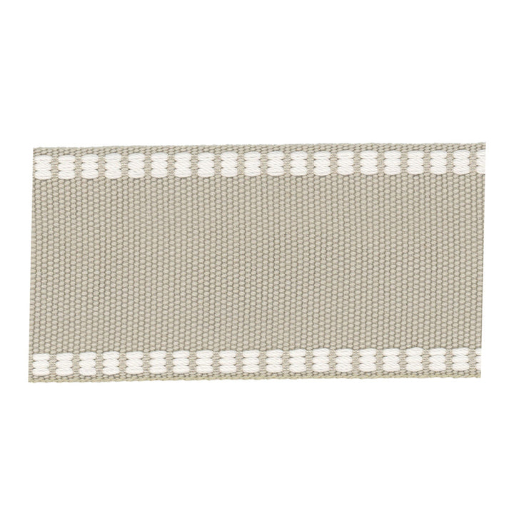 Honeycomb 4 Orient by Stout Trim Stout Trim Honeycomb 4 OrientTrim Accents Tapes & Borders 74%Svi 26%Pol China </p><p>Repeat: H: 0.875, V: 0 1.75 in - Fabric Carolina -