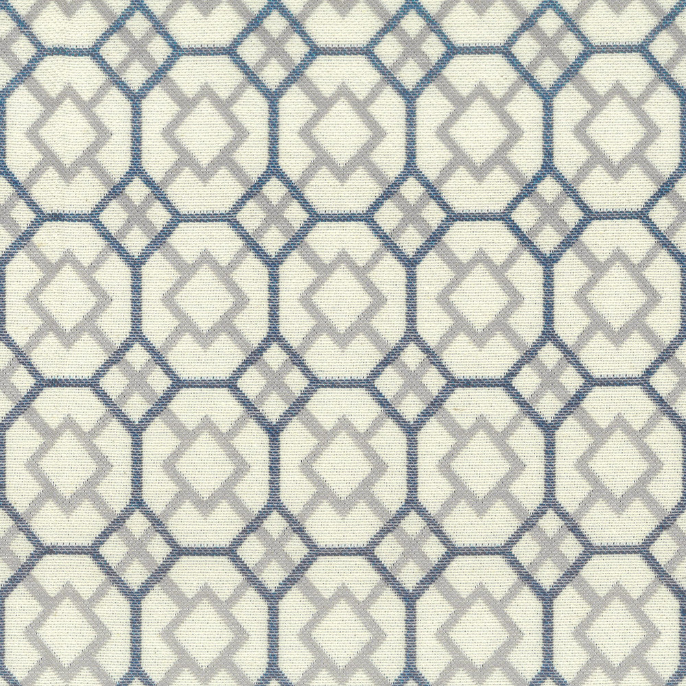 Grand 1 Ocean by Stout Fabric Stout Fabric Grand 1 OceanFabric LIVING IS EASY CHAMBRAY/NAVY 70%POL 30%COT MEXICO </p><p>Repeat: H: 3.000, V: 2.000 56 in - Fabric Carolina -