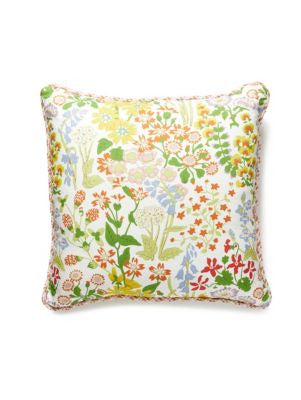 <p>Nymph Floral Pillow 22 X 22 - Springtime GWNYMPHPILB0001 by Scalamandre Pillows</p><p><strong>Required Minimum Quantity Purchase: Product</p><p>Book: </p><p>Content: 100% COTTON</p><p>Origin: U.S.A.</p><p>Performance: </p><p>Repeat: Horizontal: and Vertical: </p><p>Width: 0</p>