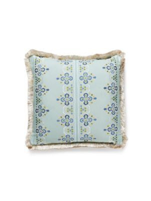 <p>Imogen Embroidery Pillow 18 X 18 - Seabed GWIMOGEPILL0002 by Scalamandre Pillows</p><p><strong>Required Minimum Quantity Purchase: Product</p><p>Book: </p><p>Content: 72% COTTON 28% VISCOSE</p><p>Origin: U.S.A.</p><p>Performance: </p><p>Repeat: Horizontal: and Vertical: </p><p>Width: 0</p>