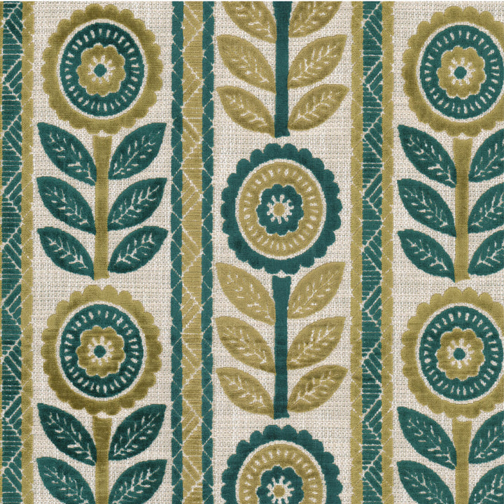 Hackle 1 Seaglass by Stout Fabric Stout Fabric Hackle 1 SeaglassFabric Comfortable Living Balsam/Cypress 54%Pol 26%Svi 20%Cot India </p><p>Repeat: H: 13.5, V: 3.75 54 in - Fabric Carolina -