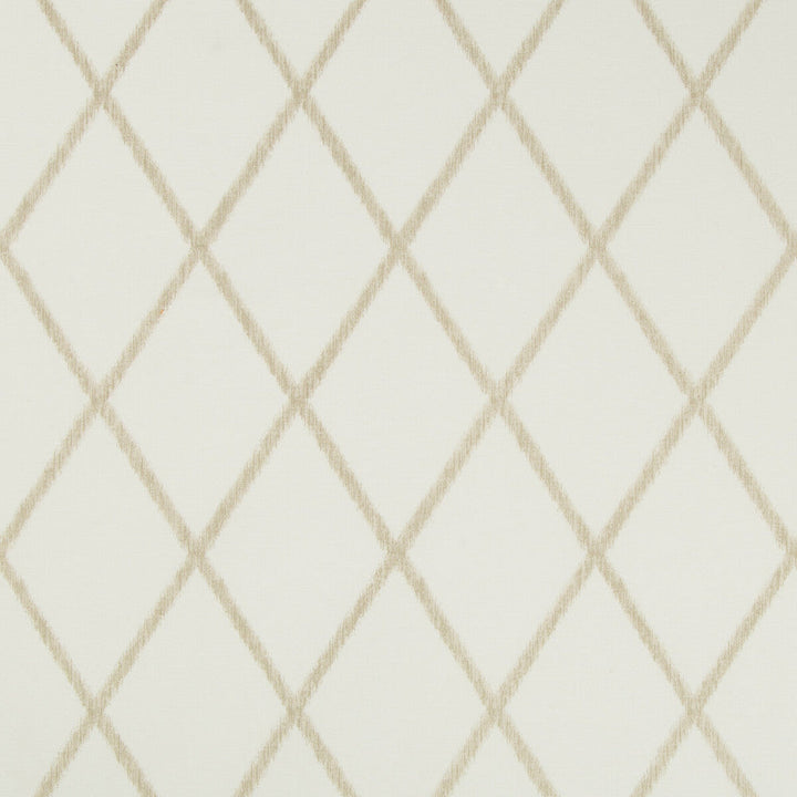 Kravet Basics Haleakala-16 by Kravet Basics Fabric Kravet Basics Fabric Kravet Basics Haleakala-16Fabric COTTON - 100% India </p><p>Repeat: H: 4.75, V: 7.5 54 - Fabric Carolina -