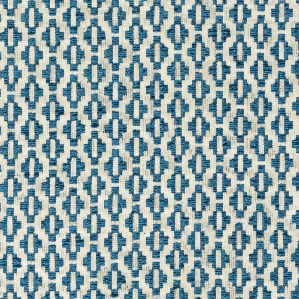 Hatfield 2 Wedgewood by Stout Fabric THE ART OF COLOR HERITAGE 65%POL 35%COT INDIA FLAME RETARDANT-U.F.A.C. CLASS 1 FLAME RETARDANT-N.F.P.A. 260A CLASS 1 WYZENBEEK 50 000 DOUBLE RUB WEAR TEST (HEAVY DUTY) Horizontal: 0.75 and Vertical: 0.75 54 in - Fabric Carolina -
