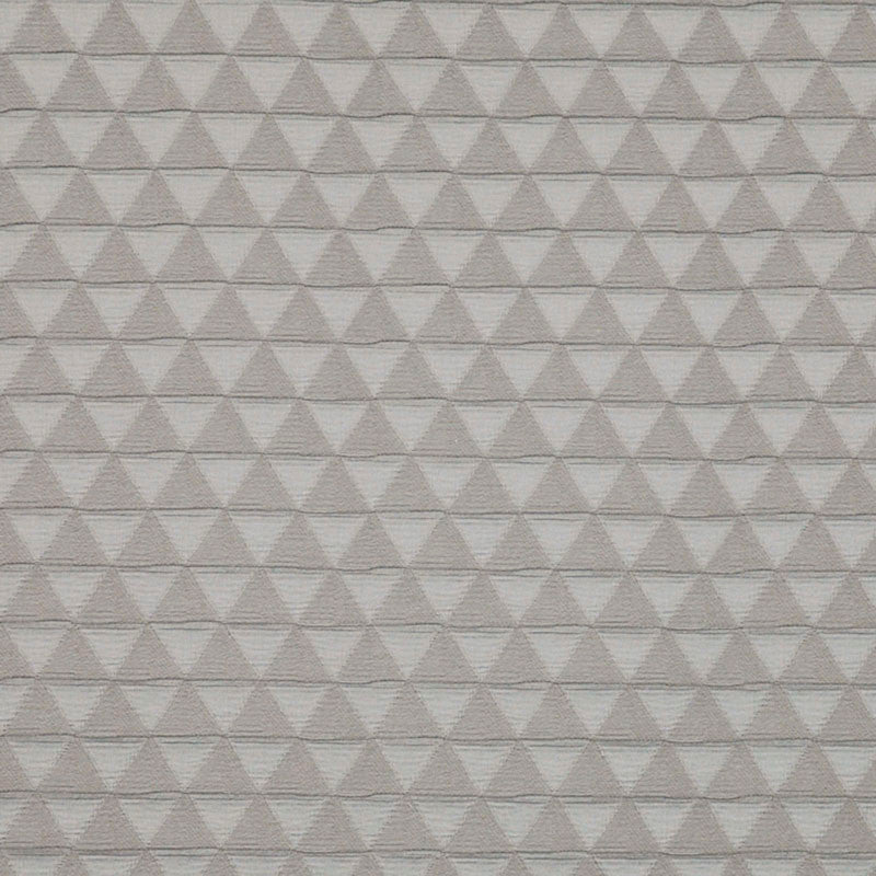Hot Point # 109 Aluminum by Maxwell Fabric 58% COTTON 42% POLYESTER INDIA </p><p>Repeat: Horizontal: H-10 and Vertical: V-12.5 55" - Fabric Carolina -