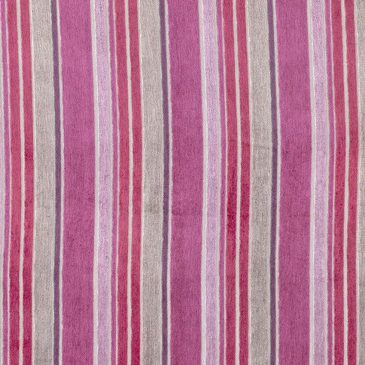 Hampstead # 401 Lovejoy by Maxwell Fabric STUDIO-MAYFAIR 42% VISCOSE 31% POLYESTER
25% COTTON 2% LINEN INDIA </p><p>Repeat: Horizontal: and Vertical: V-5.9 54.6" - Fabric Carolina -