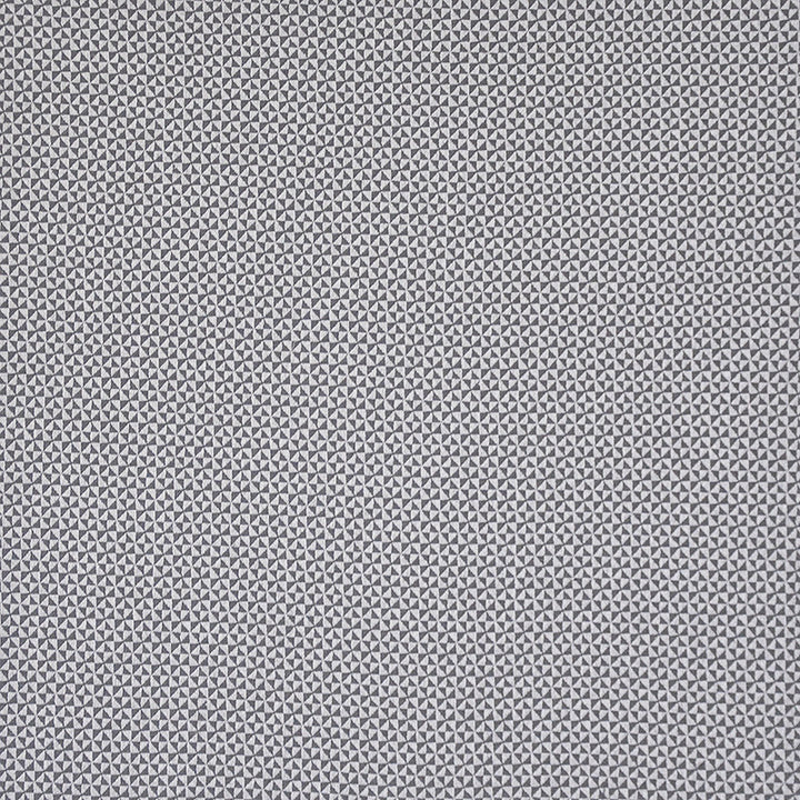 Hooked # 338 Bat by Maxwell Fabric COLOR WAVES-PRECIOUS METALS 78% COTTON/15% POLYESTER
7% ACRYLIC ITALY See sample </p><p>Repeat: Horizontal: and Vertical: 54.3/55" - Fabric Carolina -
