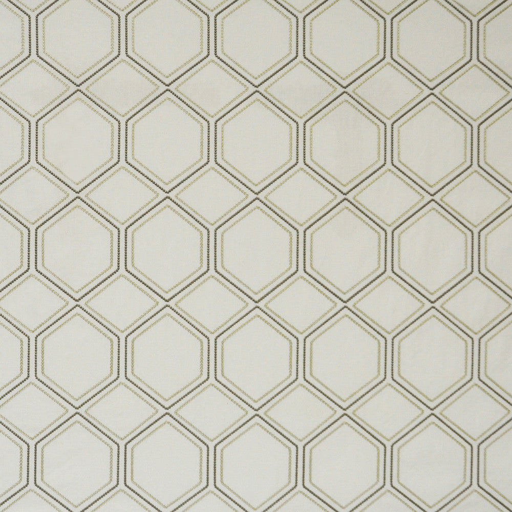Hive # 540 Mesh by Maxwell Fabric COLOR THEORY-VOL.III CHAI 60% POLYESTER 40% COTTON
None INDIA </p><p>Repeat: Horizontal: H-5.1 and Vertical: V-6.25 54"EMB51.5 - Fabric Carolina -