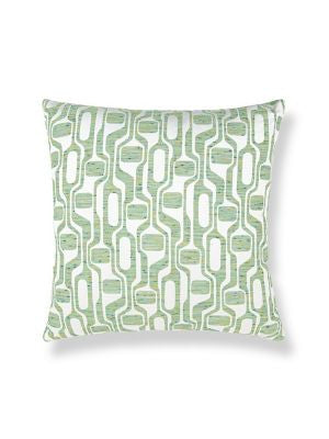 Telly Pillow 22 X 22 - Leafgreen HNSDDK273350001 by Scalamandre Pillows COLOR POP 92% COTTON 8% NYLON U.S.A. Horizontal: and Vertical: 0 - Fabric Carolina -