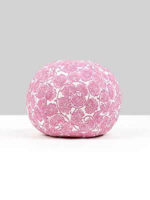 May Pillow 12 Dia - Azalea HNRADK166560004 by Scalamandre Pillows COLOR POP 90% COTTON 10% LINEN U.S.A. Horizontal: and Vertical: 0 - Fabric Carolina -