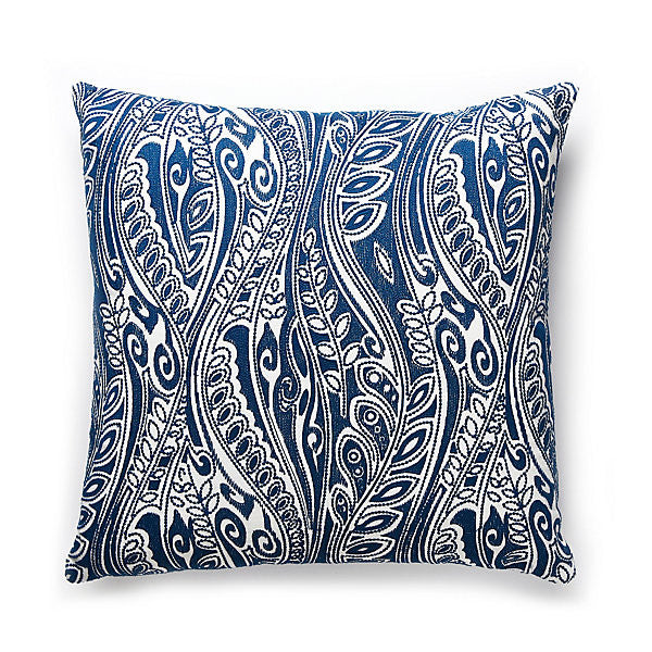 Fanfare Blue by Scalamandre
 Pillow Scalamandre
 Pillow Fanfare BluePillow 52% LINEN 48% POLYESTER USA </p><p>Repeat: H: 15", V: 12.5" 52" - Fabric Carolina -