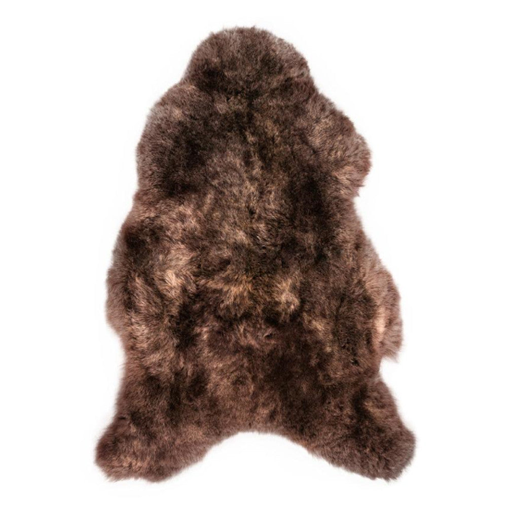 HOH039 Chestnut by Greenhouse Fabric Sheepskin
 Longest Portion Of The Hide - 36" - 44"
 Wool Length - 2-2.5" </p><p>Repeat: - Fabric Carolina -