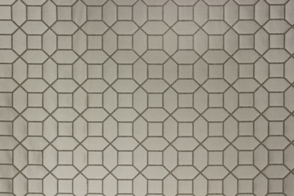 Hyde Alabaster by Richloom Fabric See sample 66% POLYESTER, 34% LINEN USA or Imported 9K </p><p>Repeat: V2.55" x H2.36" 56" - Fabric Carolina -