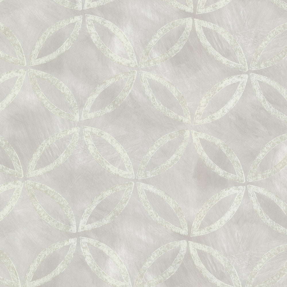 Cloverleaf Silver Geometric Wallpaper by Warner Studios Horizon Covers about 60.8 square feet 27-in by 27-ft long roll Unpasted 18 - Fabric Carolina -
