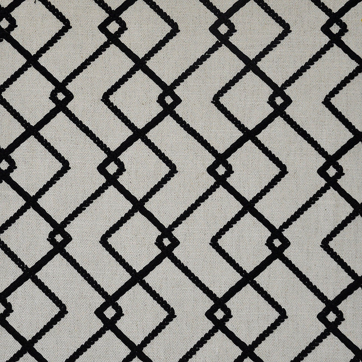 Insets # 455 Raven by Maxwell Fabric COLOR THEORY-VOL.II ROCKSTAR 25% COTTON/25% LINEN
25% VISCOSE/25% POLY - INDIA See sample </p><p>Repeat: Horizontal: 4.7" and Vertical: 6.1" 56.3" - Fabric Carolina -