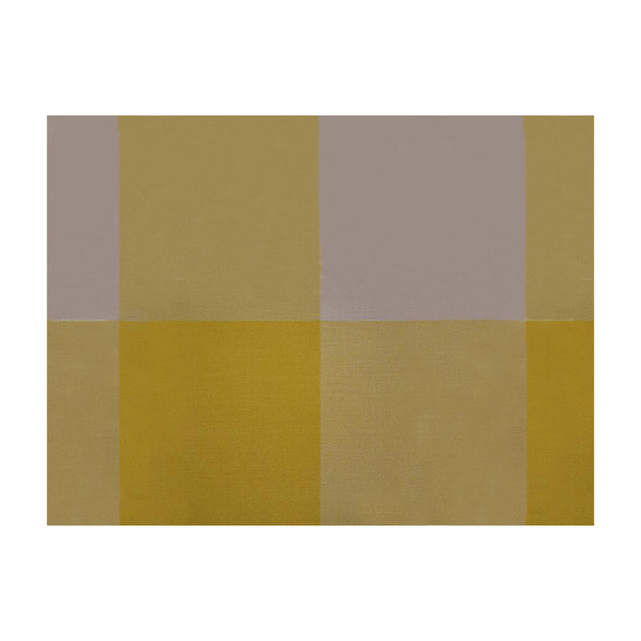 Hampton Plaid 22 Carat by Brunschwig & Fils Fabric Brunschwig & Fils Fabric Hampton Plaid 22 CaratFabric JAGTAR SILK - 100% Thailand </p><p>Repeat: H: 6.3, V: 6.3 48 - Fabric Carolina -