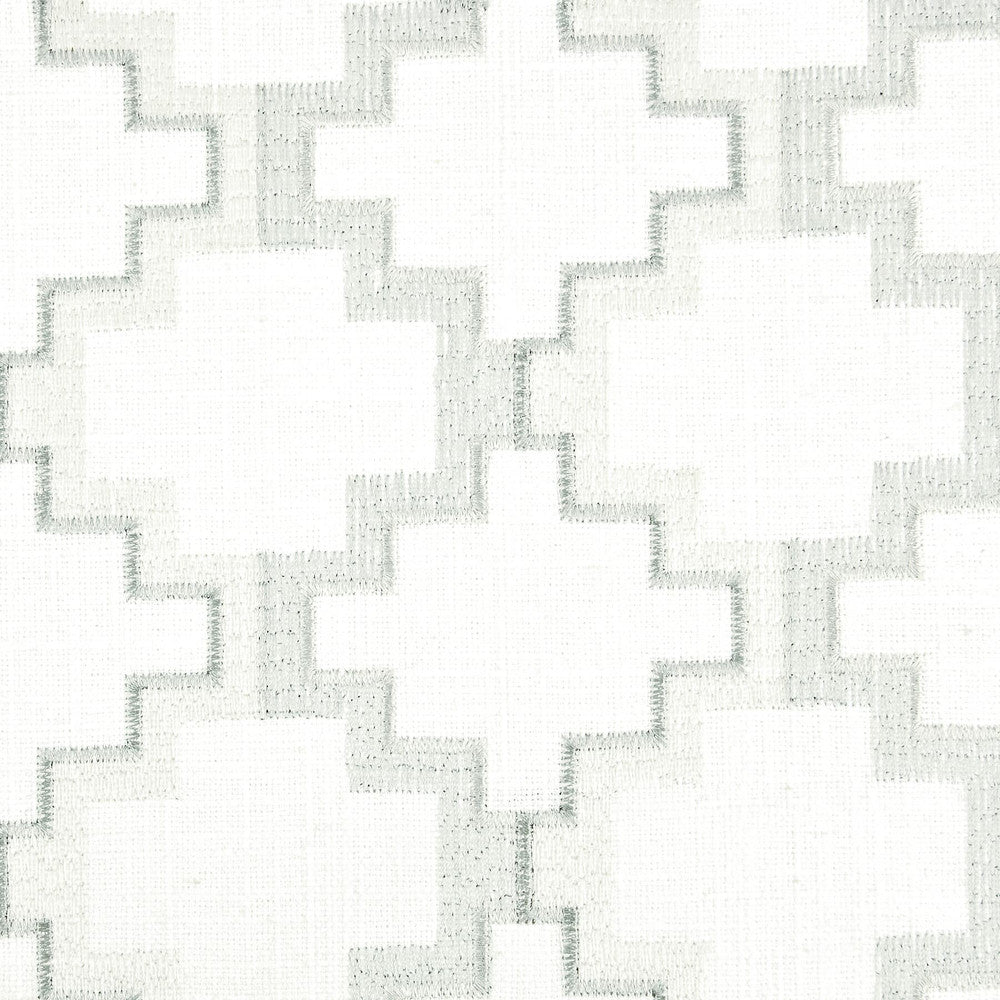 Janker 1 Dove by Stout Fabric COLOR MY WINDOW SILVER/SMOKE 36%COT 30%POL 17%SVI 17%LIN %VEMB INDIA Horizontal: 3.5 and Vertical: 3 51 in - Fabric Carolina -