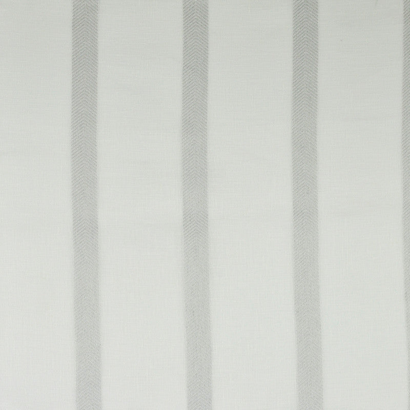 Kingfisher # 1404 Lure by Maxwell Fabric 67% LINEN 33% POLYESTER TURKEY </p><p>Repeat: Horizontal: and Vertical: V-4 118" - Fabric Carolina -