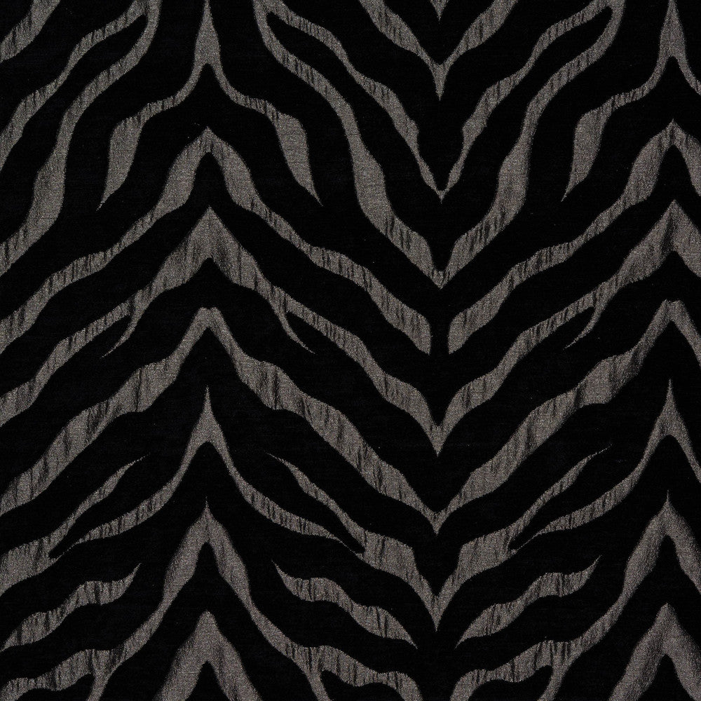 Kenilworth 2 Storm by Marcus William Fabric PS/MARCUS WILLIAM SERENGETI 61%POL 39%SVI TURKEY MARTINDALE WEAR TEST (20 000 CIRCULAR RUBS) Horizontal: 14.000 and Vertical: 22.500 54 in - Fabric Carolina -