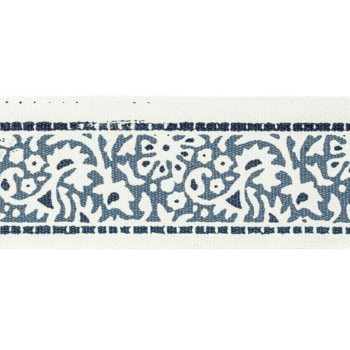 Railroad Tape 1 Domino by Stout Trim Stout Trim Railroad Tape 1 DominoTrim Beach Grove Trim 100%Sda China </p><p>Repeat: H: 2.5, V: 3.125 2.75 in - Fabric Carolina -