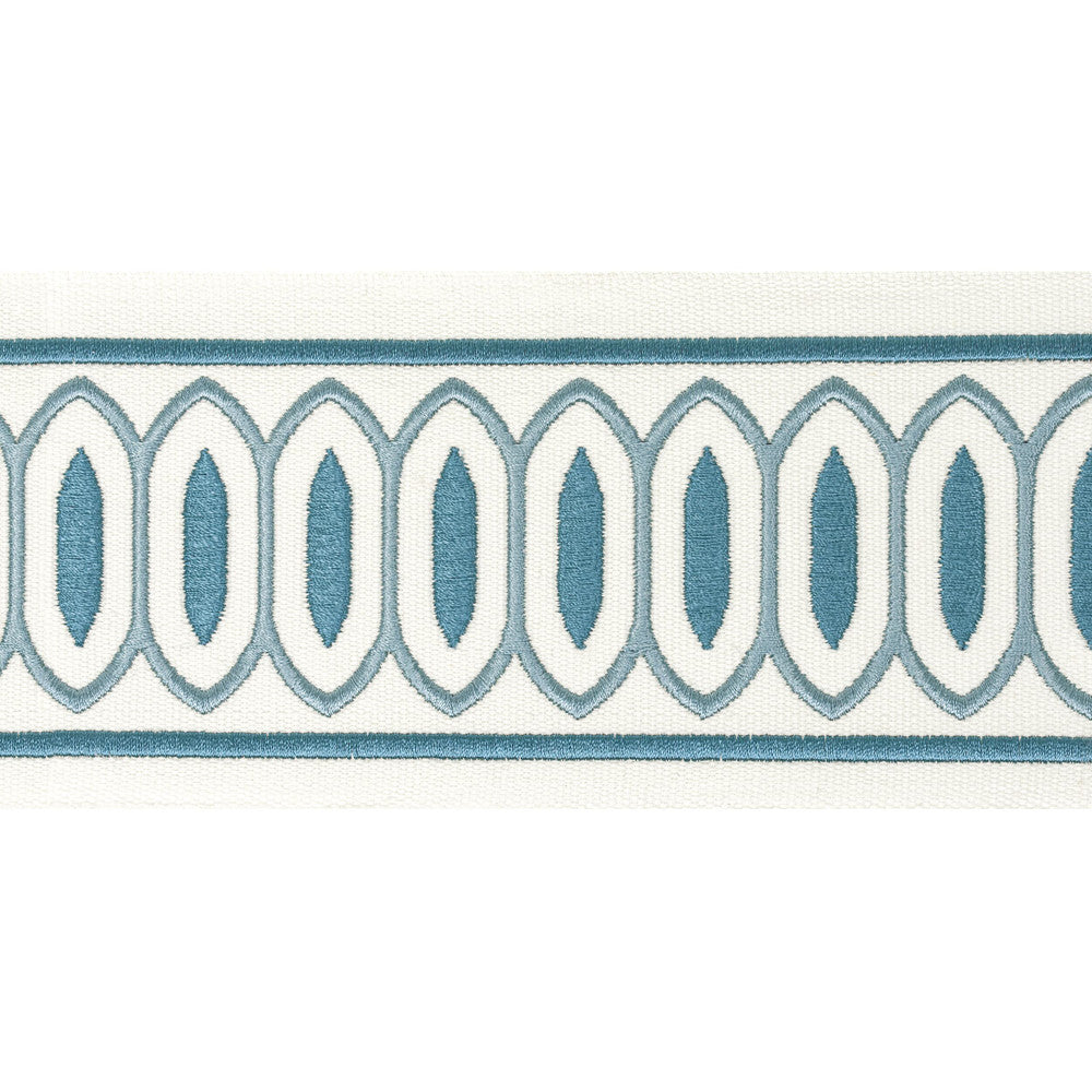 Kragon Tape 1 Denim by Stout Trim Stout Trim Kragon Tape 1 DenimTrim STITCHED UP TRIM INDIA </p><p>Repeat: H: 4.000, V: 1.000 4 in - Fabric Carolina -