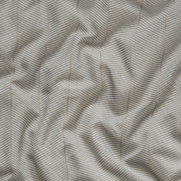 LAFONT 97J8231 by JF Fabric WINNING WINDOWS CARRINGTON 100% Polyester TURKEY (see sample) Horizontal: 2.250 and Vertical: 6.750 118.00 - Fabric Carolina -