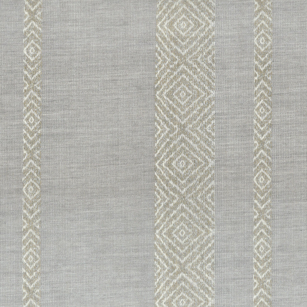 Lamar 1 Ash by Stout Fabric Stout Fabric Lamar 1 AshFabric LIVING IS EASY SMOKE/COAL 100%SN USA </p><p>Repeat: H: 2.375, V: 7.750 54 in - Fabric Carolina -