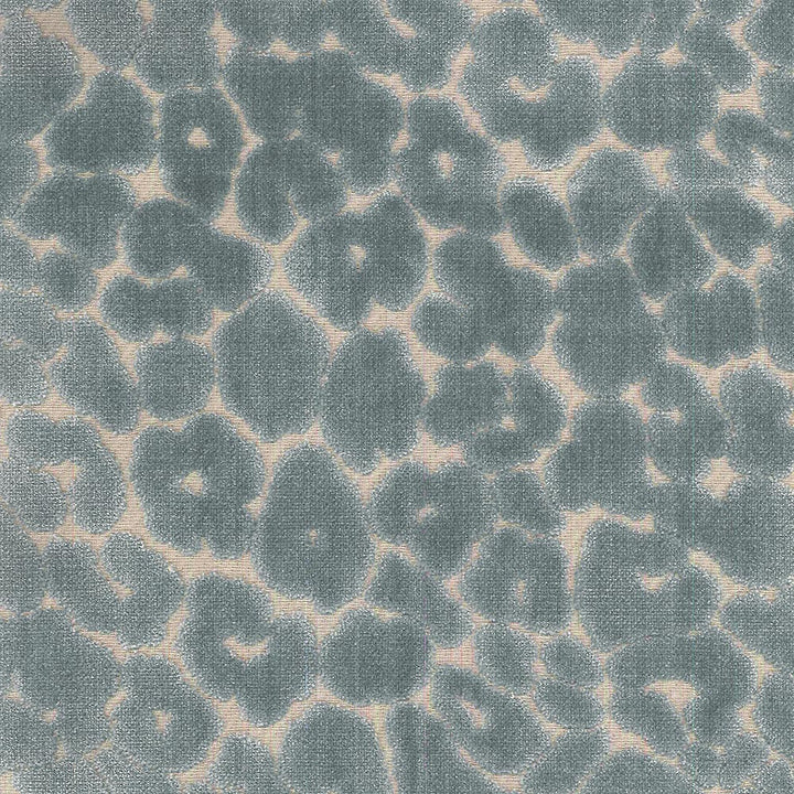 Landon Babyblue by Magnolia Fabric - 60Ray/40Poly Indonesia 37000 Horizontal: 14 and Vertical: 14 56" - Fabric Carolina -