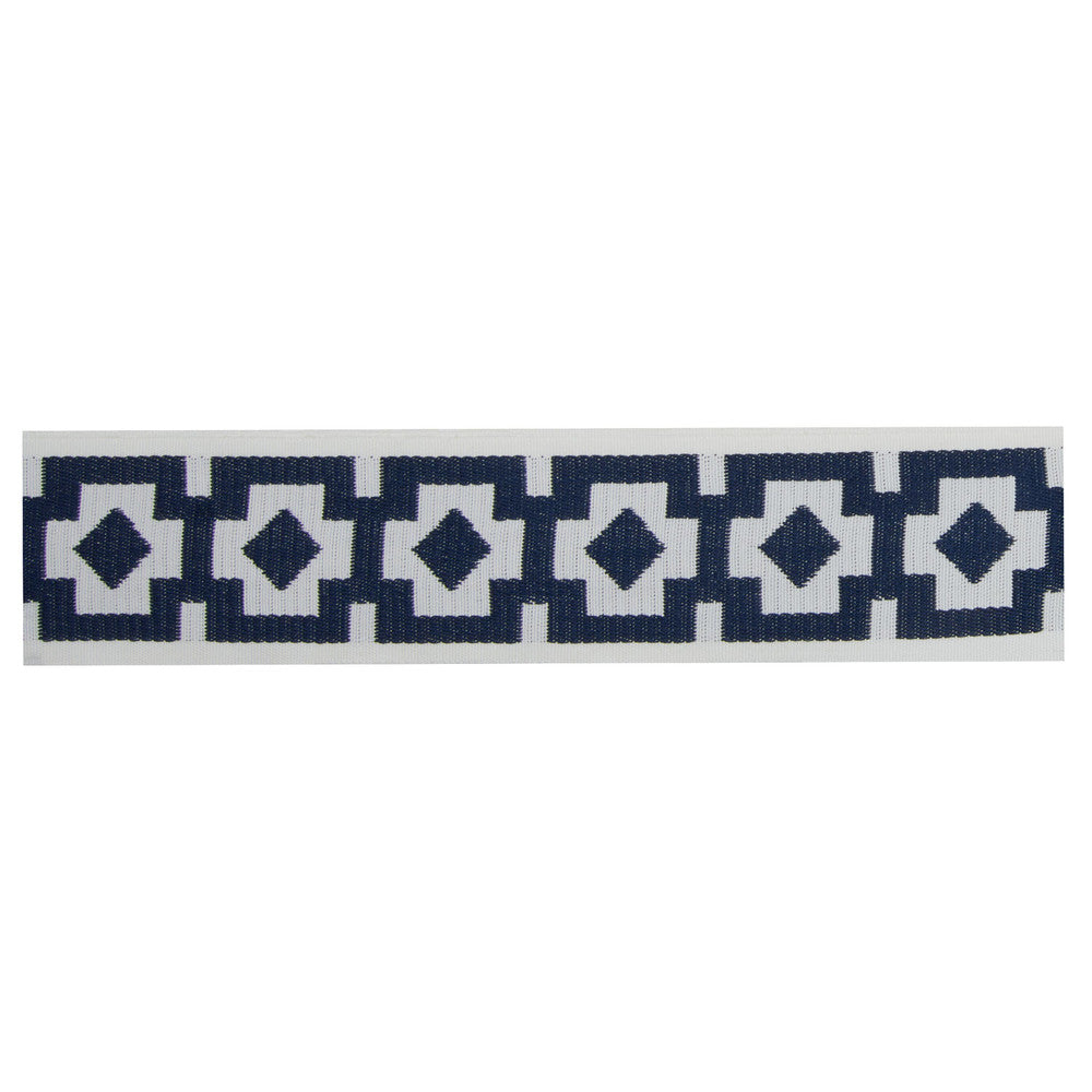 Virginia 24 Grenadine by Stout Trim Stout Trim Virginia 24 GrenadineTrim Art Of Design Braids/Gimp/Border 54%Svi 24%Nyl 22%Cot China </p><p>Repeat: H: 0, V: 0 0.5 in - Fabric Carolina -