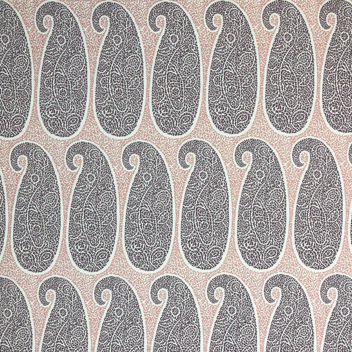 Yaiza Rosa/Berenjena by Gaston Y Daniela Fabric Gaston Y Daniela Fabric Yaiza Rosa/BerenjenaFabric LORENZO CASTILLO V VISCOSE - 70%;COTTON - 30% India </p><p>Repeat: H: 14, V: 33 54 - Fabric Carolina -