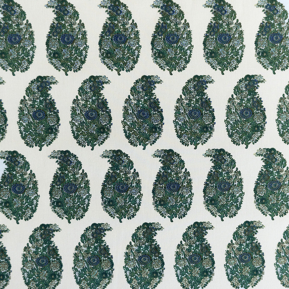 Tarsila Verde/Azul by Gaston Y Daniela Fabric LORENZO CASTILLO V COTTON - 100% Spain HEAVY Horizontal: 2.44 and Vertical: 6.88 55.11 - Fabric Carolina -
