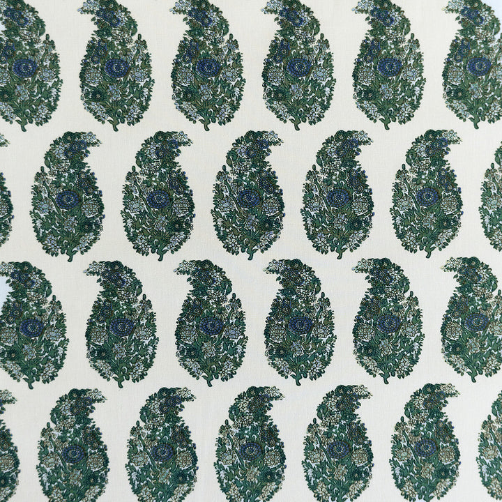 Tarsila Verde/Azul by Gaston Y Daniela Fabric LORENZO CASTILLO V COTTON - 100% Spain HEAVY Horizontal: 2.44 and Vertical: 6.88 55.11 - Fabric Carolina -