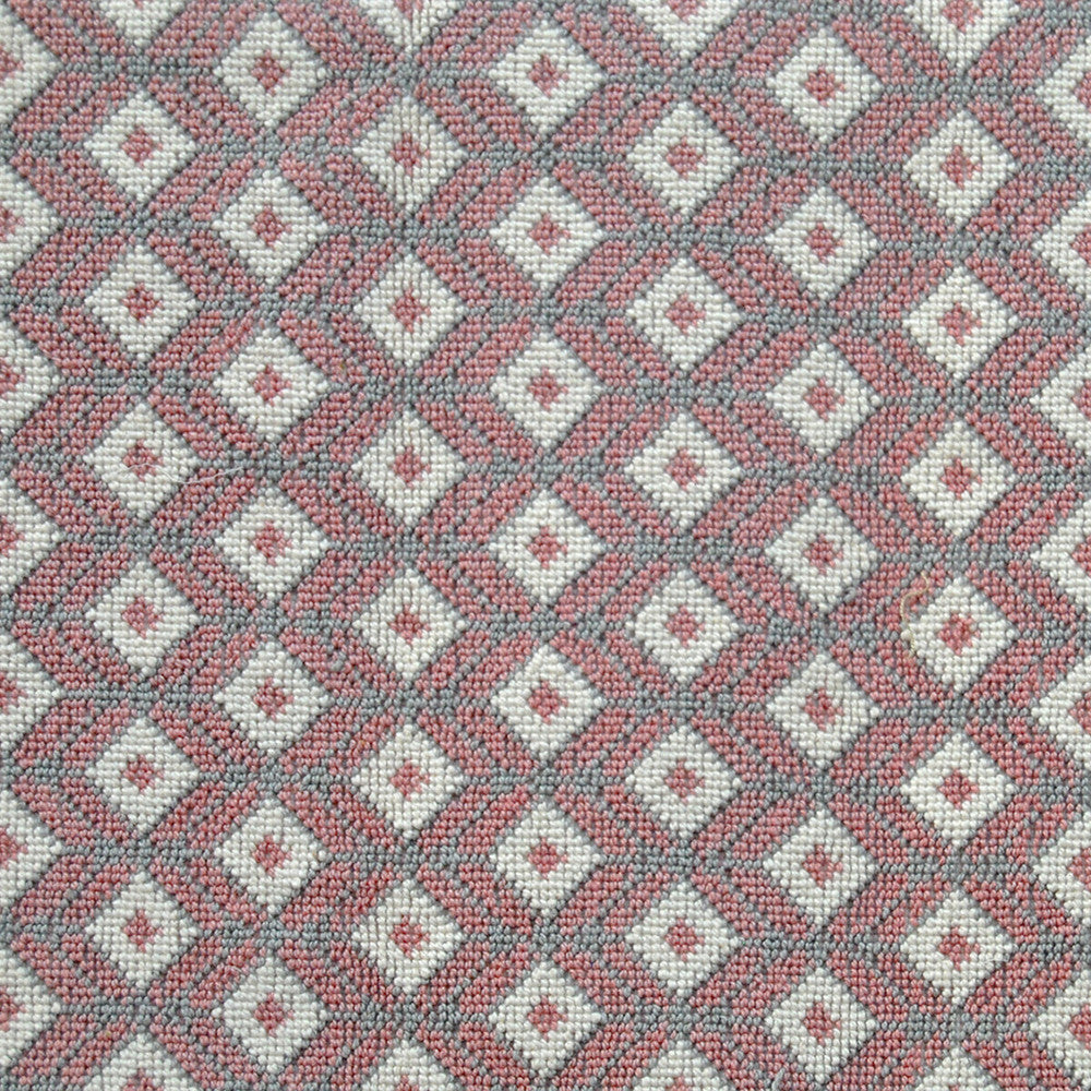 Ricardo Rosa by Gaston Y Daniela Fabric Gaston Y Daniela Fabric Ricardo RosaFabric LORENZO CASTILLO IV COTTON - 87%;POLYESTER - 13% India </p><p>Repeat: H: 2.24, V: 1.42 55 - Fabric Carolina -