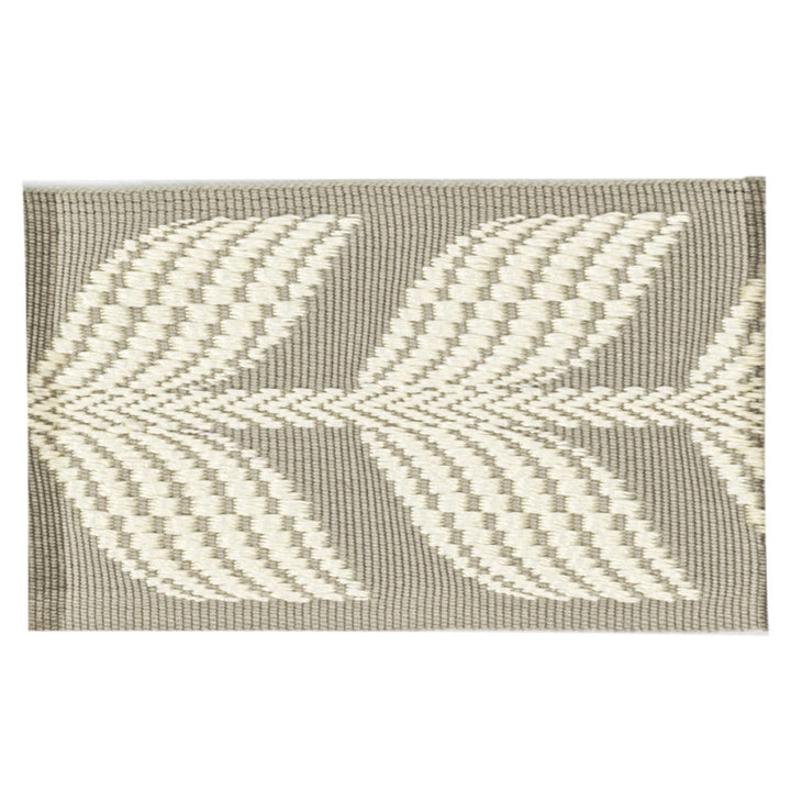 Lecanto 3 Burlap by Stout Trim VISIONS OF COLOR TRIM 82%SVI 18%POL TURKEY PERFORMANCE RATED FABRIC CATB 117-2013 WYZENBEEK 30 000 DOUBLE RUB WEAR TEST (HEAVY DUTY) Horizontal: 1.625 and Vertical: 0.000 2.25 in - Fabric Carolina -