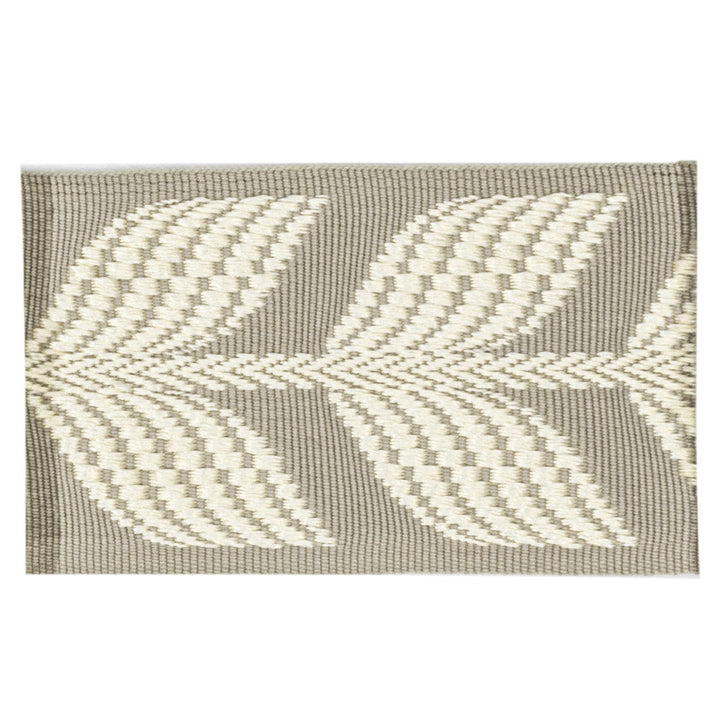 Lecanto 3 Burlap by Stout Trim Stout Trim Lecanto 3 BurlapTrim VISIONS OF COLOR TRIM TURKEY </p><p>Repeat: H: 1.625, V: 0.000 2.25 in - Fabric Carolina -