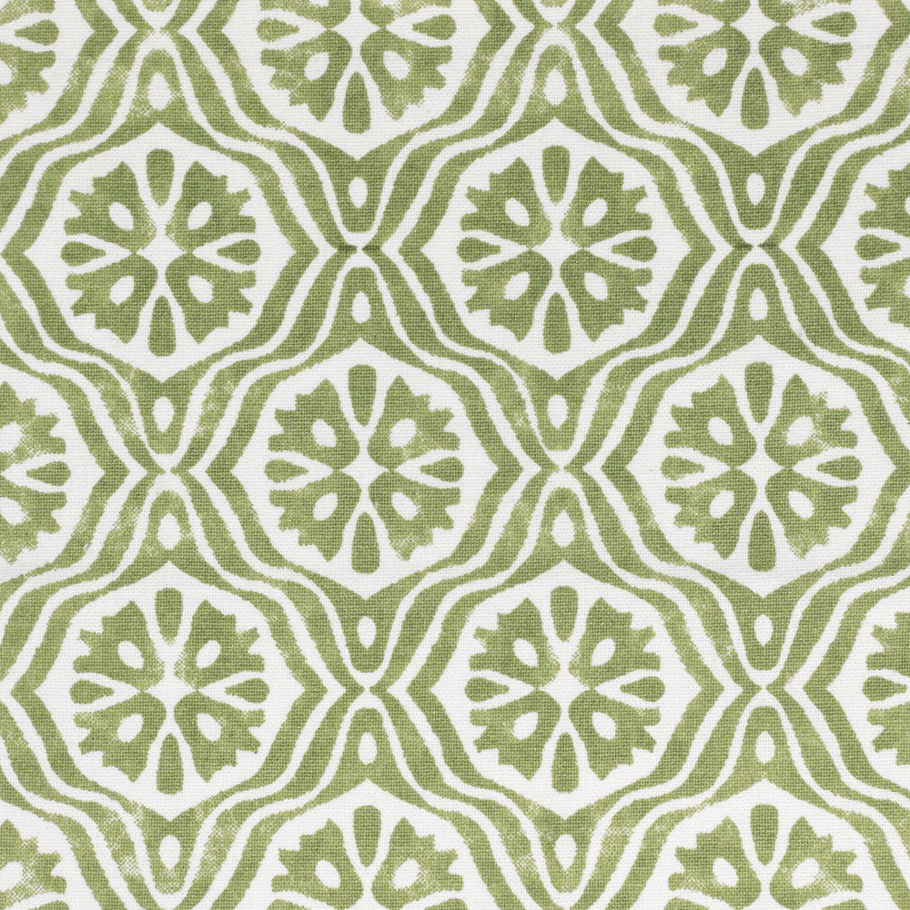 Litchfield 3 Olive by Stout Fabric Stout Fabric Litchfield 3 OliveFabric RAINBOW LIBRARY PEAR/JUNGLE INDIA </p><p>Repeat: H: 3.625, V: 3.750 56 in - Fabric Carolina -